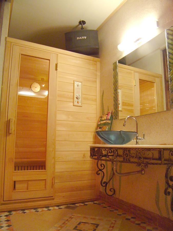 Daniel Spa Motel Pingzhen Bagian luar foto